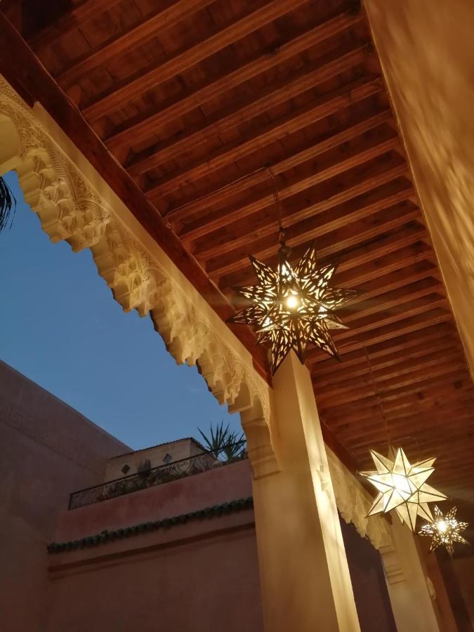 לינה וארוחת בוקר Les Bains De Fez Tara מראה חיצוני תמונה