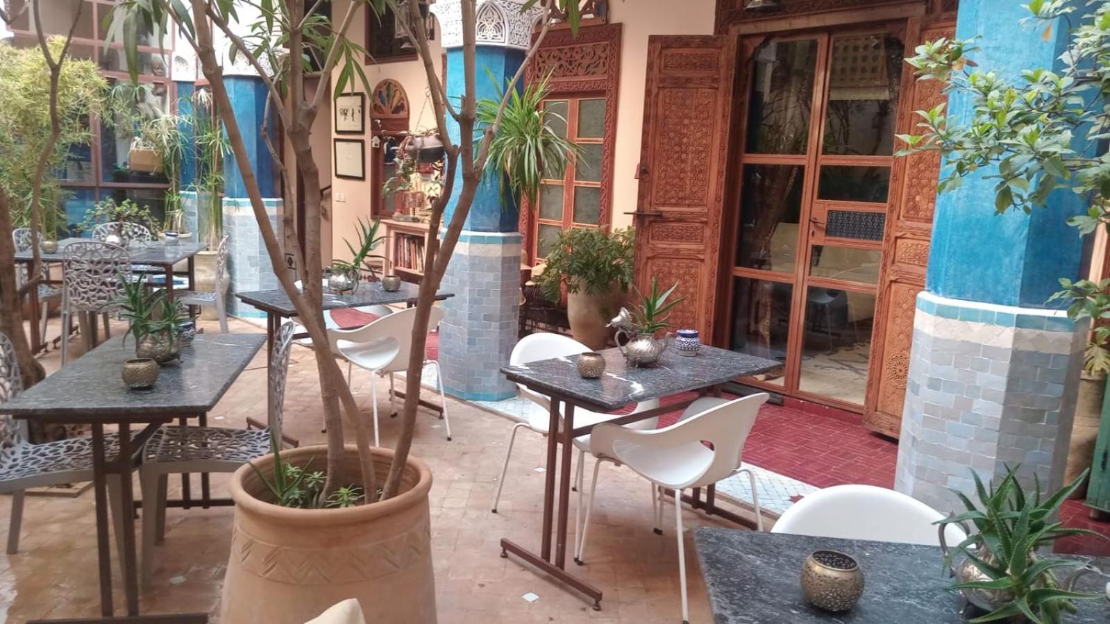 לינה וארוחת בוקר Les Bains De Fez Tara מראה חיצוני תמונה